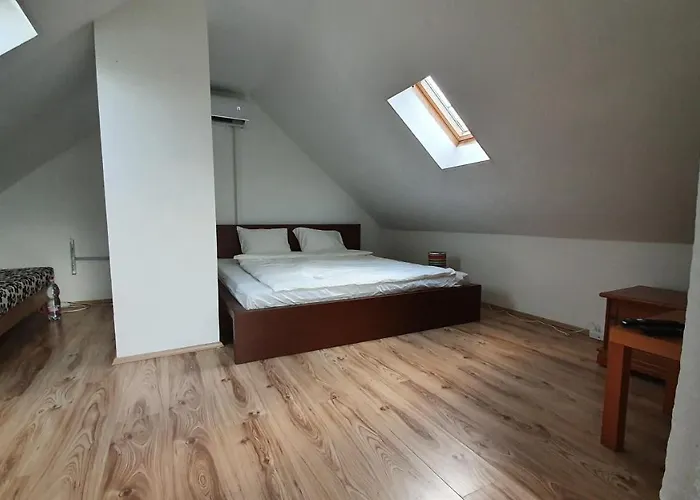 Littlepanther Balaton Casa de Férias Balatonföldvár